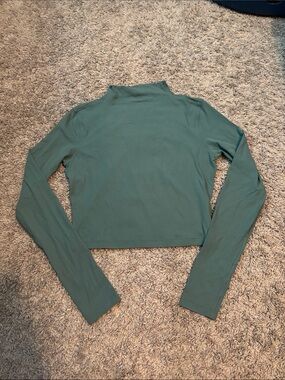 lululemon athletica Long Sleeve Mock Neck Top in Sage